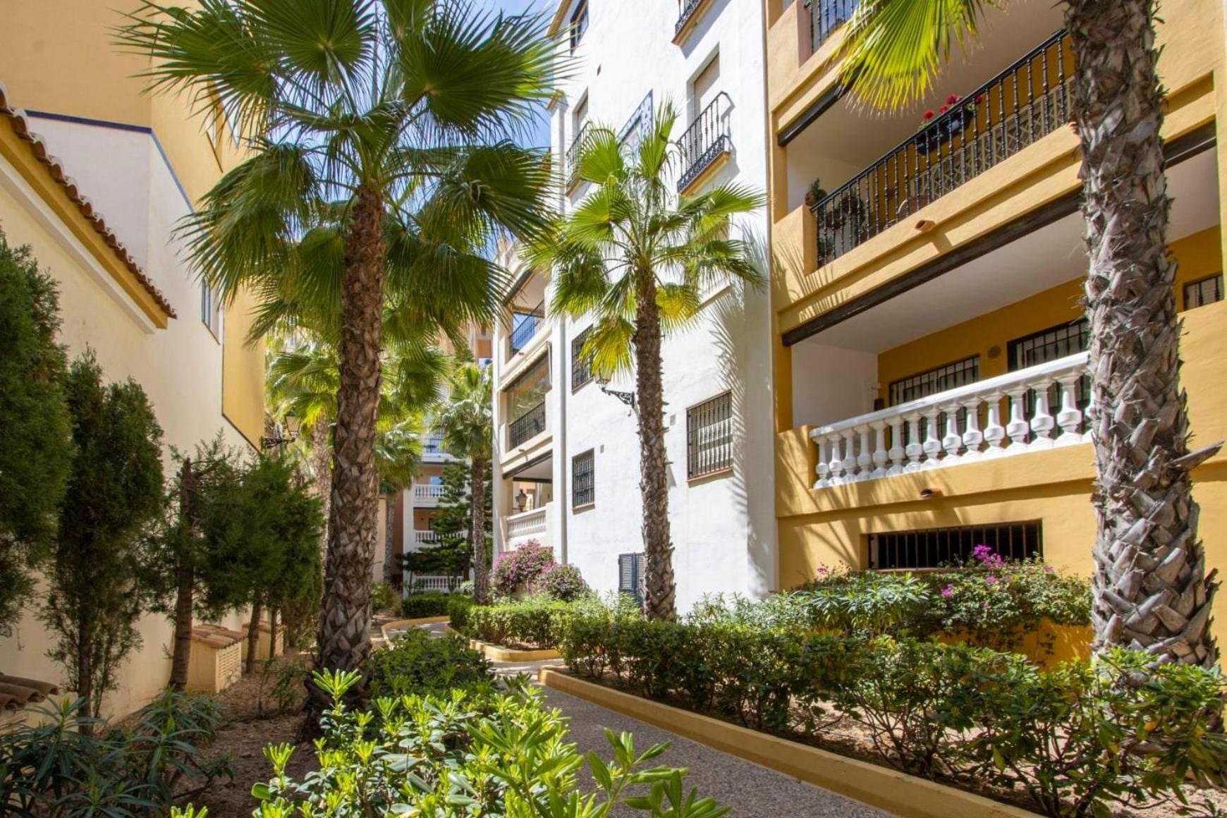 Aldea Del Mar Buganvilla Apartament Torrevieja Esterno foto